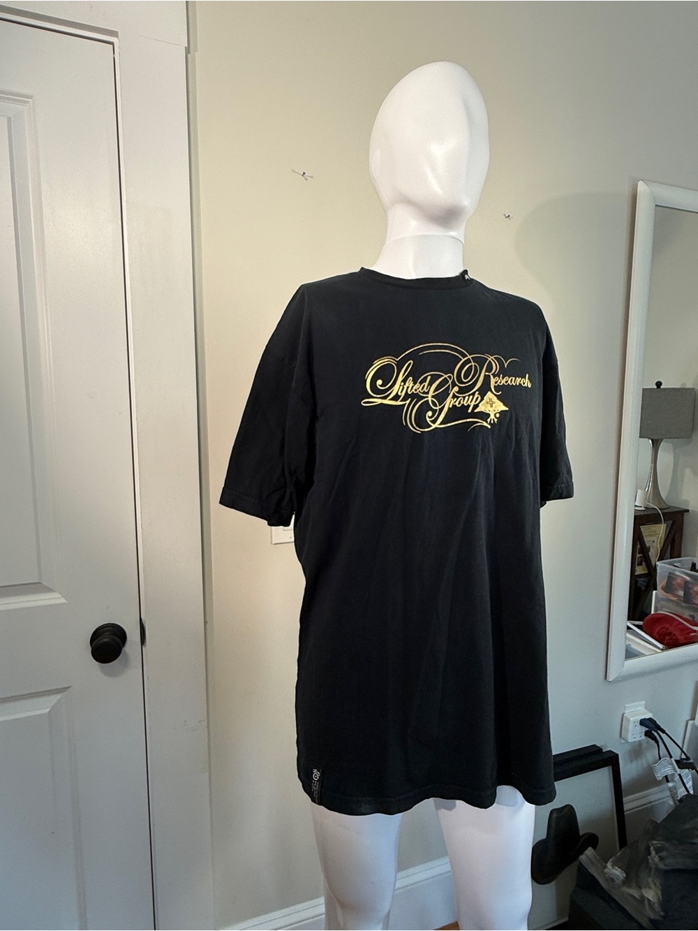 LRG Lifted Research Group Black Gold Graphic T-Shirt Men’s Large Streetwear